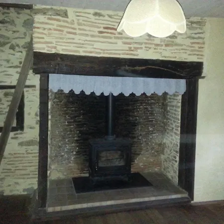 Casa de Férias Chaleureuse Petite Maison Avec Jardin *