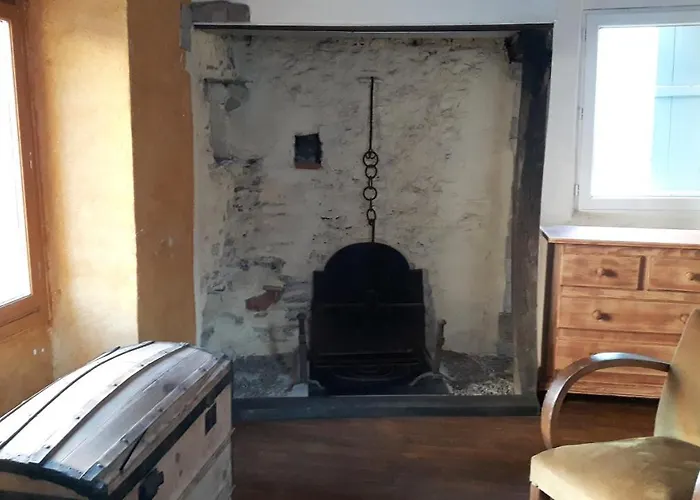 Chaleureuse Petite Maison Avec Jardin * Gagnac-sur-Cere