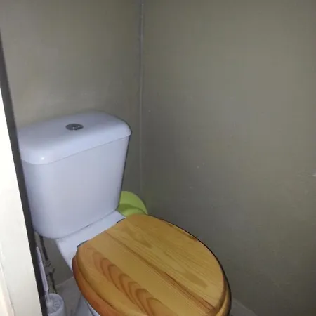 Chaleureuse Petite Maison Avec Jardin Дом отдыха Gagnac-sur-Cere