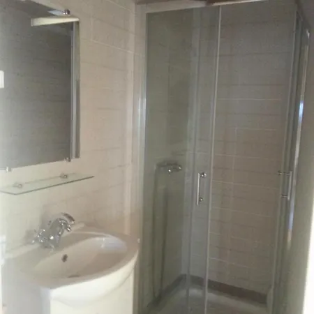 Chaleureuse Petite Maison Avec Jardin Дом отдыха Gagnac-sur-Cere