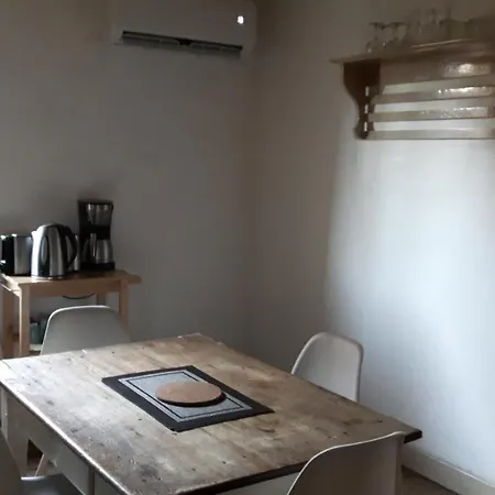 Chaleureuse Petite Maison Avec Jardin Gagnac-sur-Cere